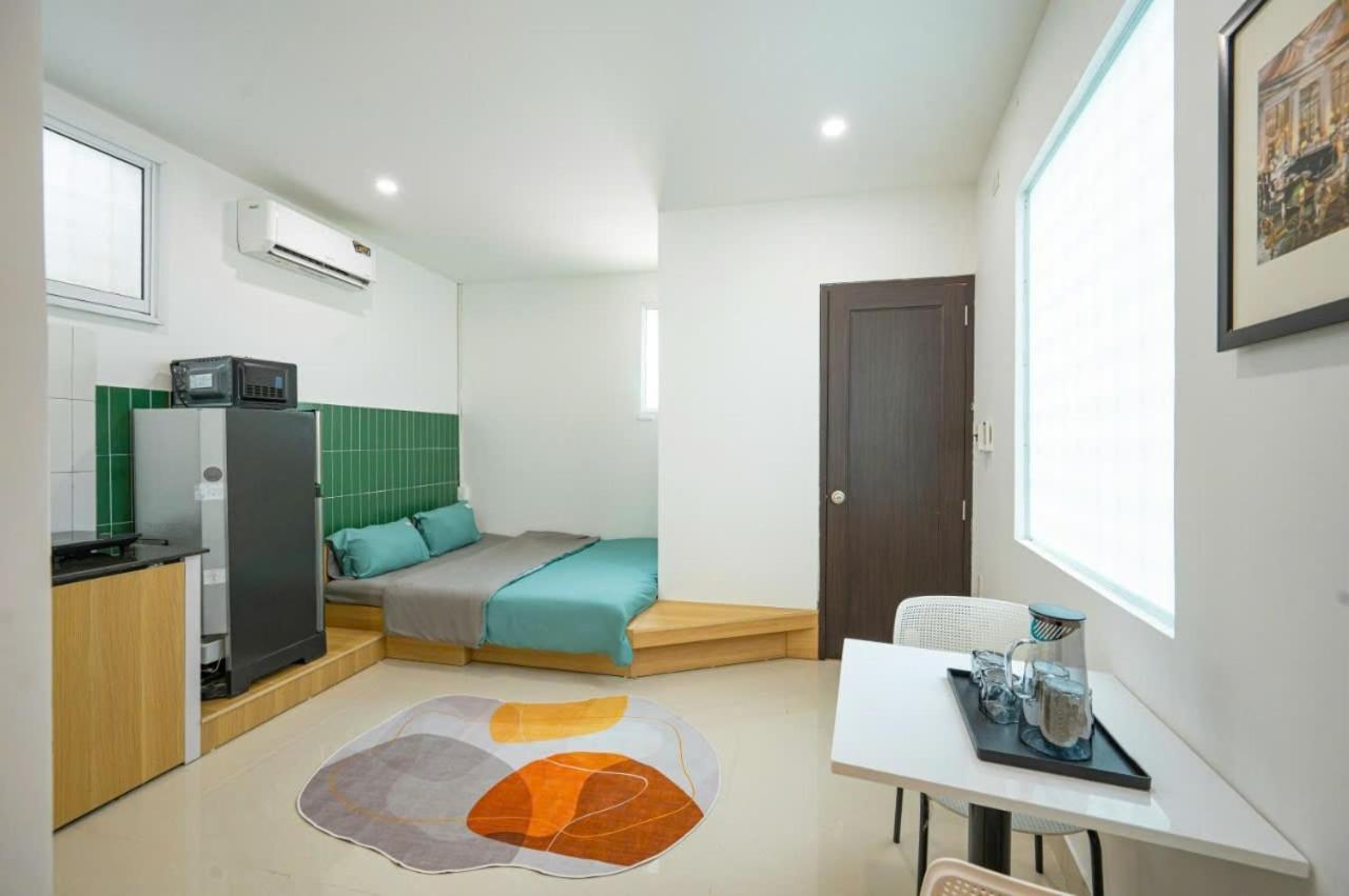 Q Hotel & Apartment Han Market Ντα Νανγκ Εξωτερικό φωτογραφία